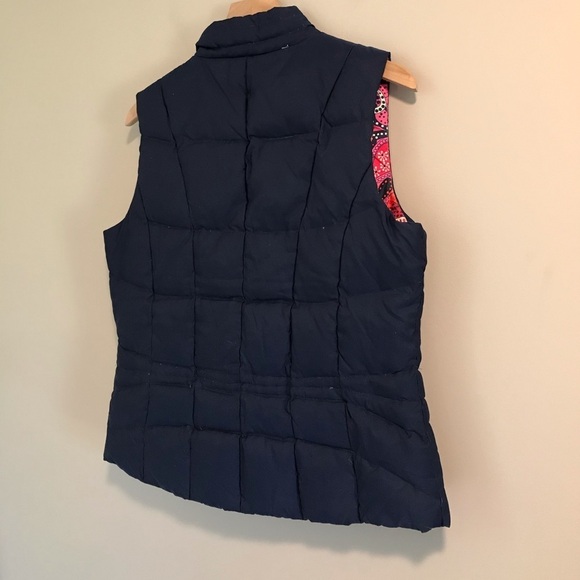 Lilly Pulitzer Reversible Navy Mave Puffer Vest - Picture 8 of 13